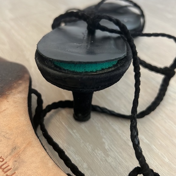 Reformation Porto Heels - Picture 7 of 7